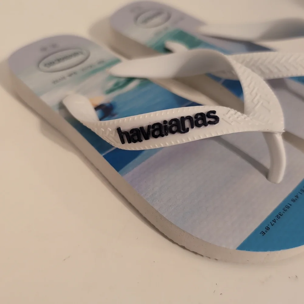 NEW Havaianas Ocean Blue and White Surf Sandals Flip Flops‎ Child 13/1 Youth